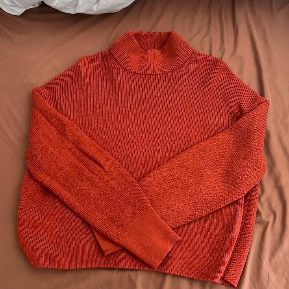 Lululemon turtleneck wool sweater